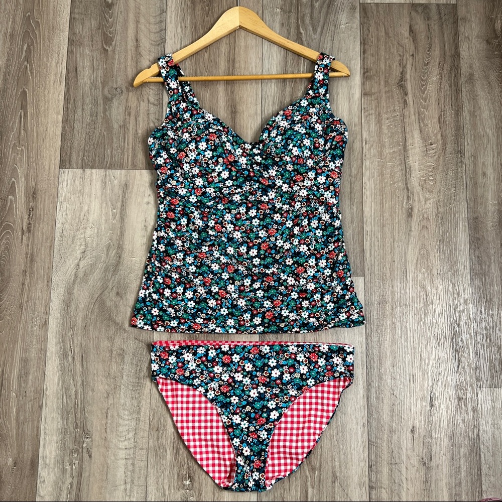 Lands’ End 2 pc Tankini Swimsuit - Picture 7 of 16